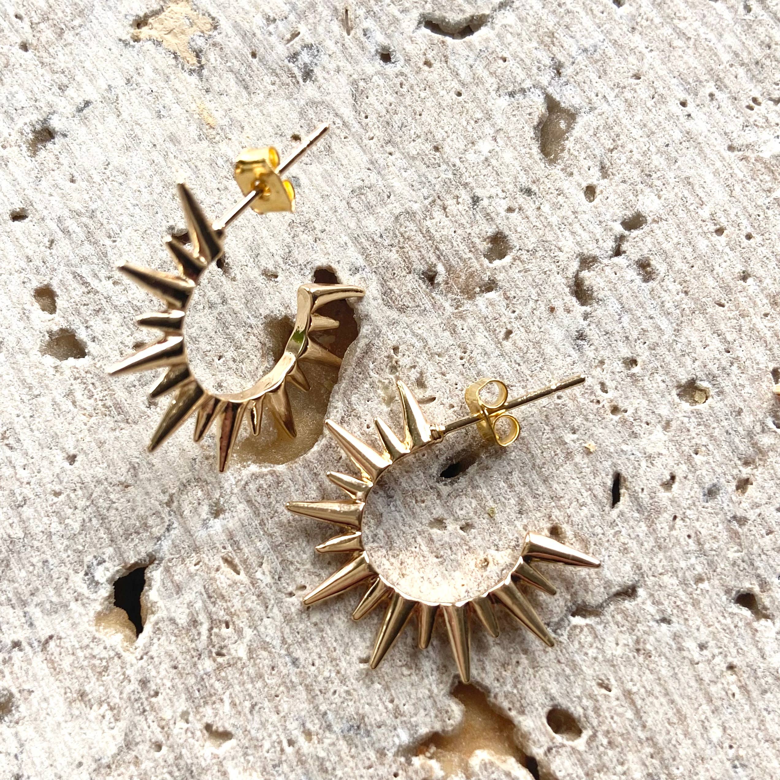 Earring spike edgy jewelry boutique salon spa  hoops holiday: Gold
