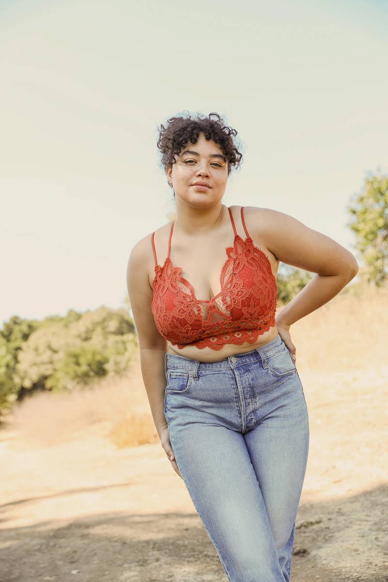 Crochet Lace Longline Bralette–XL, Padded, Stylish Comfort🌼: Rust XL