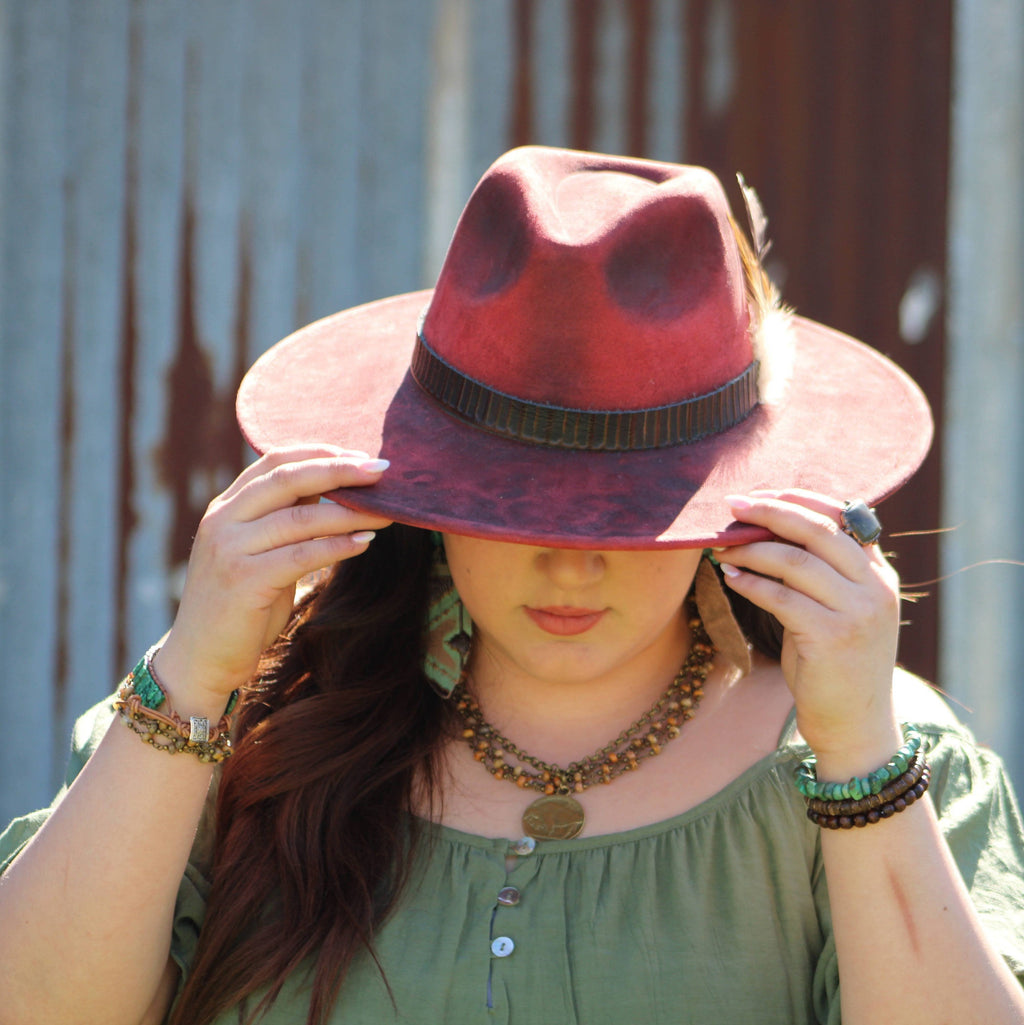 Natural Agate Collar-Length Necklace with Coin