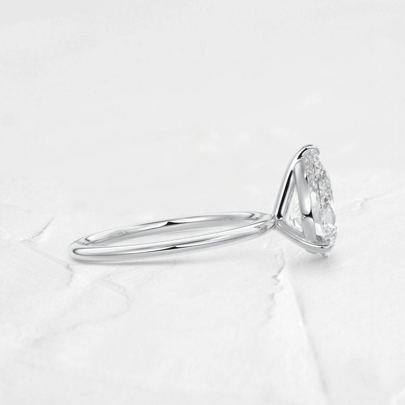 2.13CT Pear cut Solitaire Moissanite Ring in 925 Silver: 925 Sterling Silver / 8.75