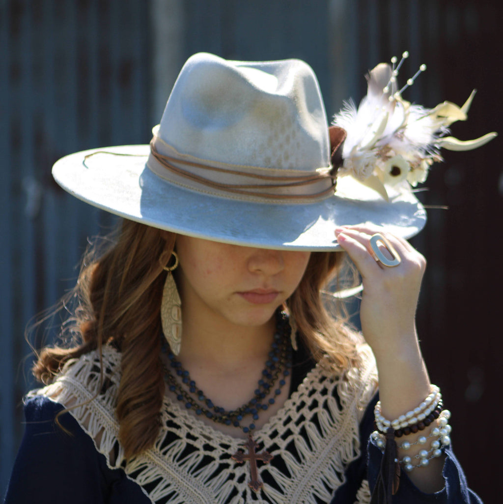 Double Strand Genuine Pearl Bracelet with Copper Feather