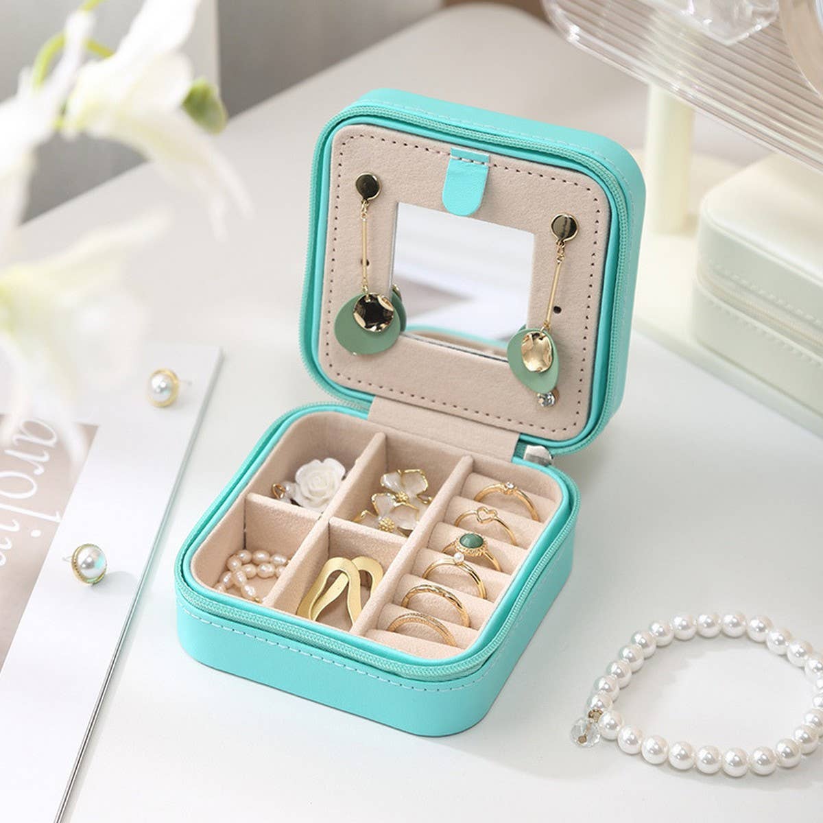 PORTABLE MIRROR JEWELRY STORAGE BOX